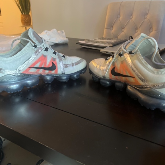 2019 Vapormax (never worn) main image 7